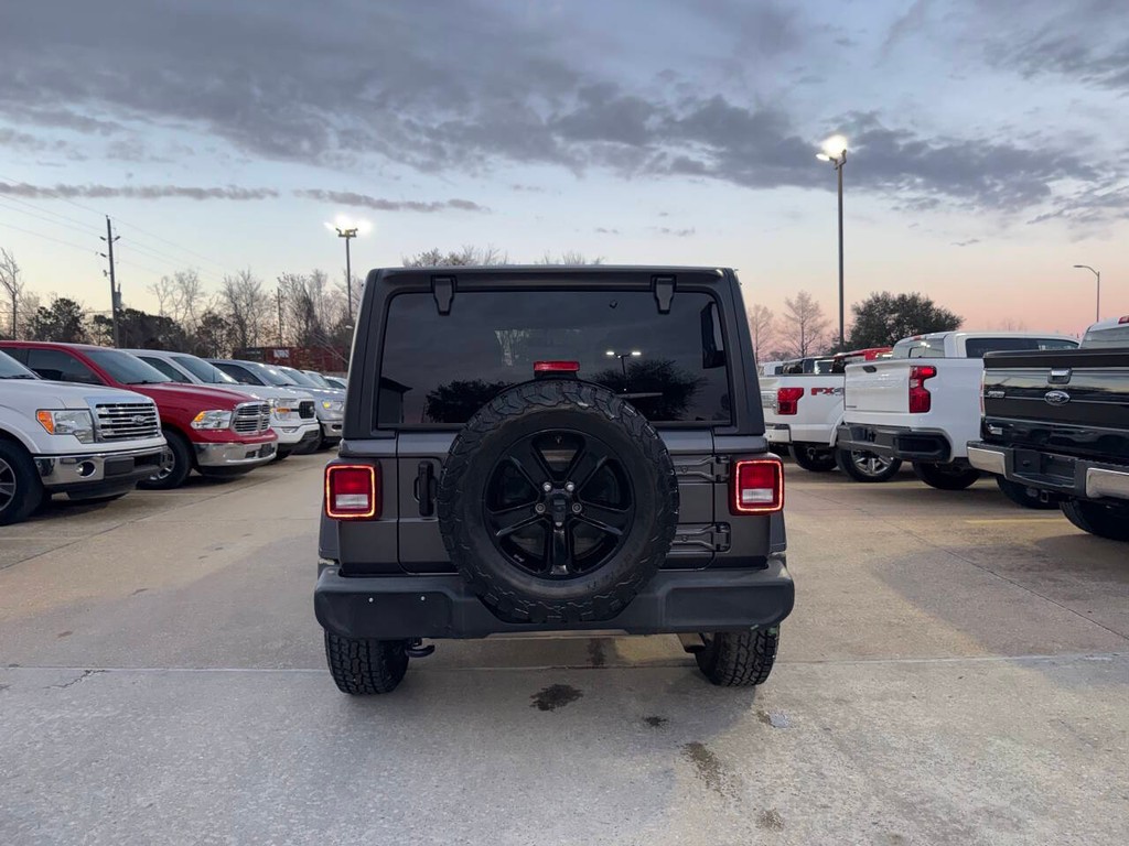 Jeep Wrangler Vehicle Full-screen Gallery Image 39
