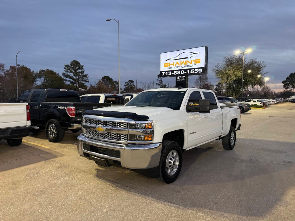 Chevrolet Silverado 2500HD Vehicle Full-screen Gallery Image 03
