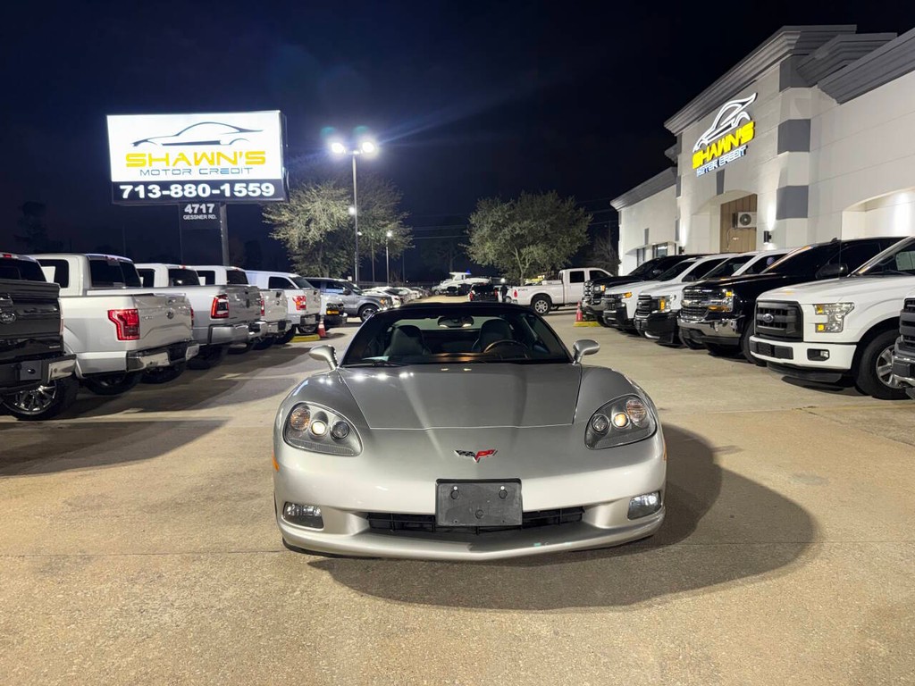 Chevrolet Corvette Vehicle Full-screen Gallery Image 31