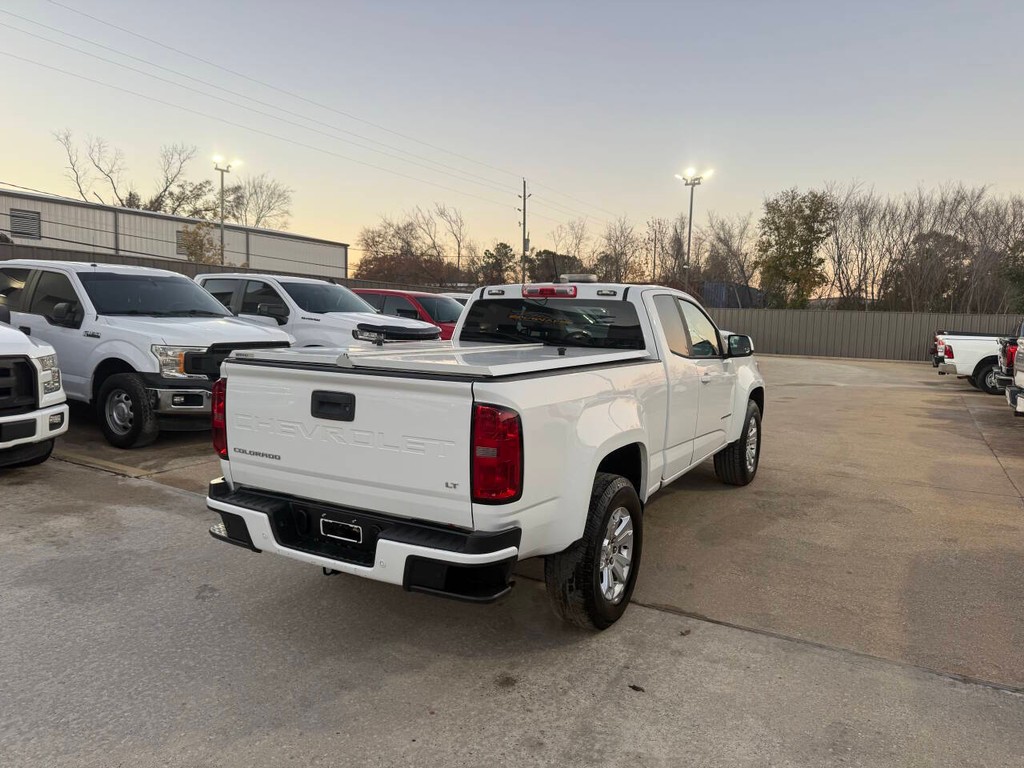 Chevrolet Colorado Vehicle Full-screen Gallery Image 05