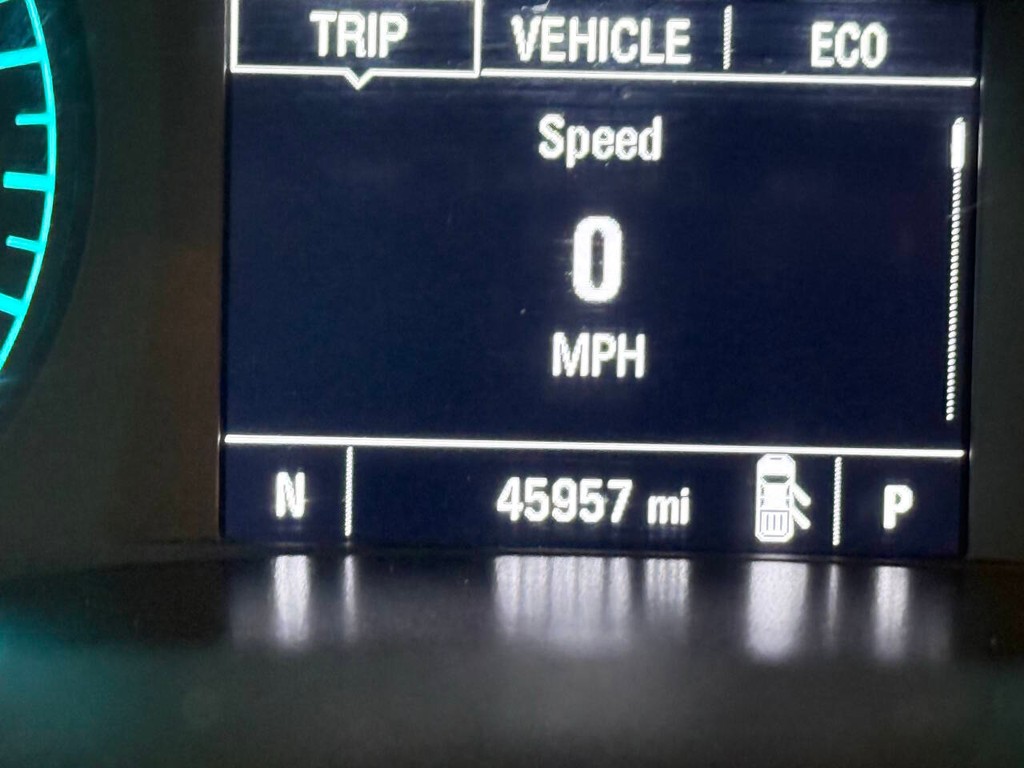 Chevrolet Colorado Vehicle Full-screen Gallery Image 27