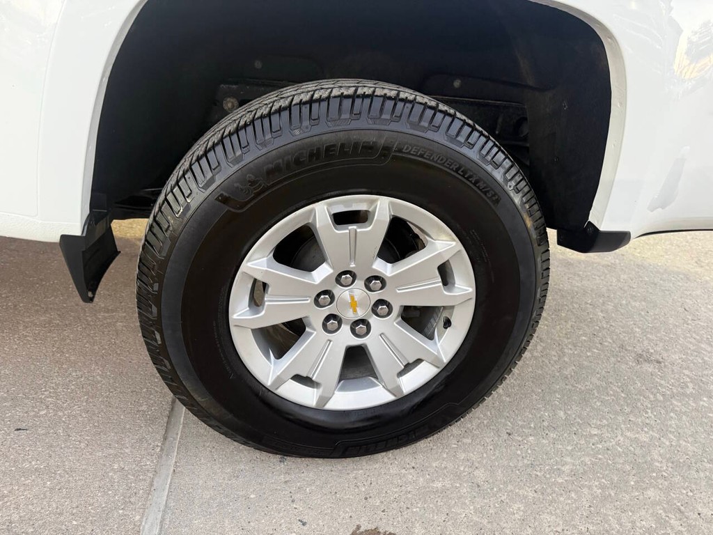 Chevrolet Colorado Vehicle Full-screen Gallery Image 30