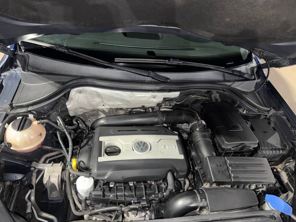 Volkswagen Tiguan Vehicle Full-screen Gallery Image 36