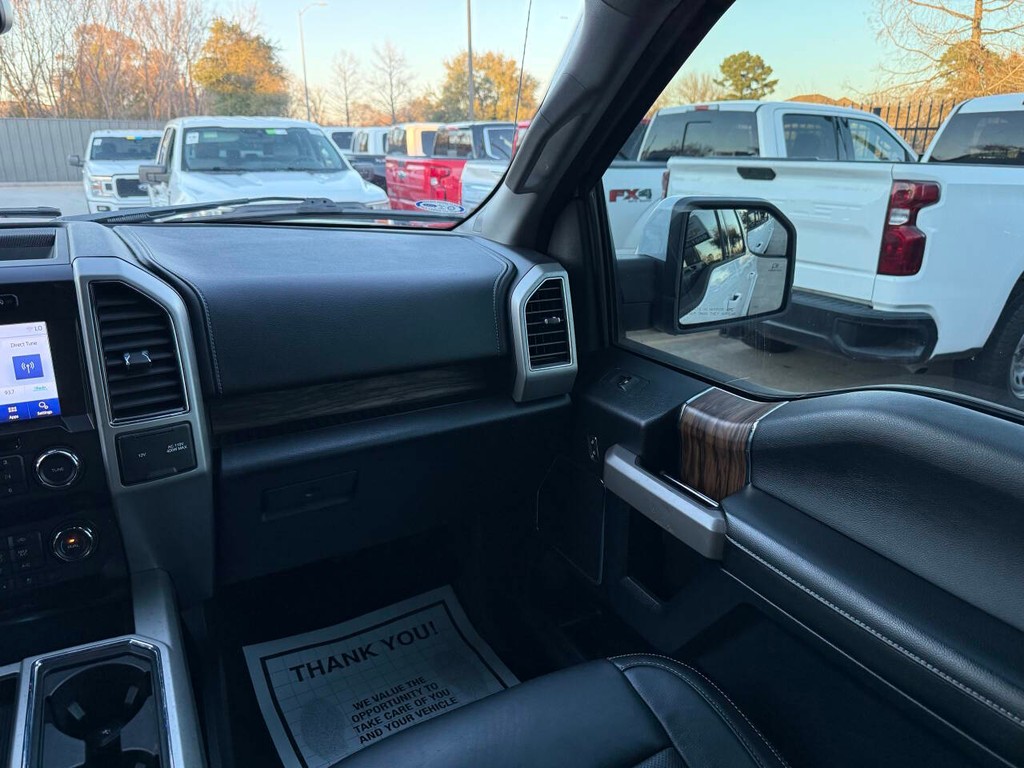 Ford F-150 Vehicle Full-screen Gallery Image 20