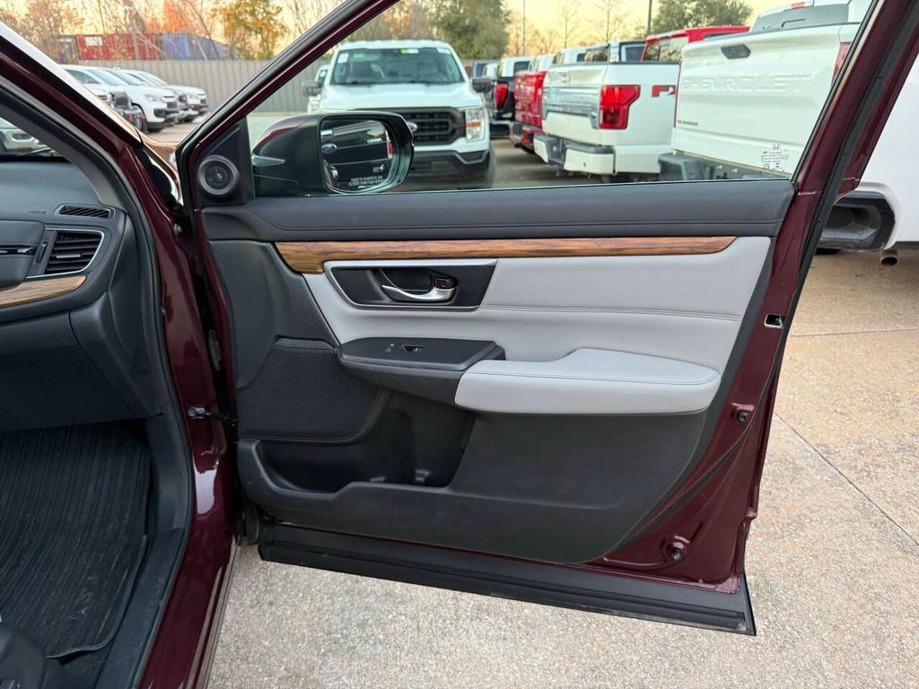 Honda CR-V Vehicle Full-screen Gallery Image 11