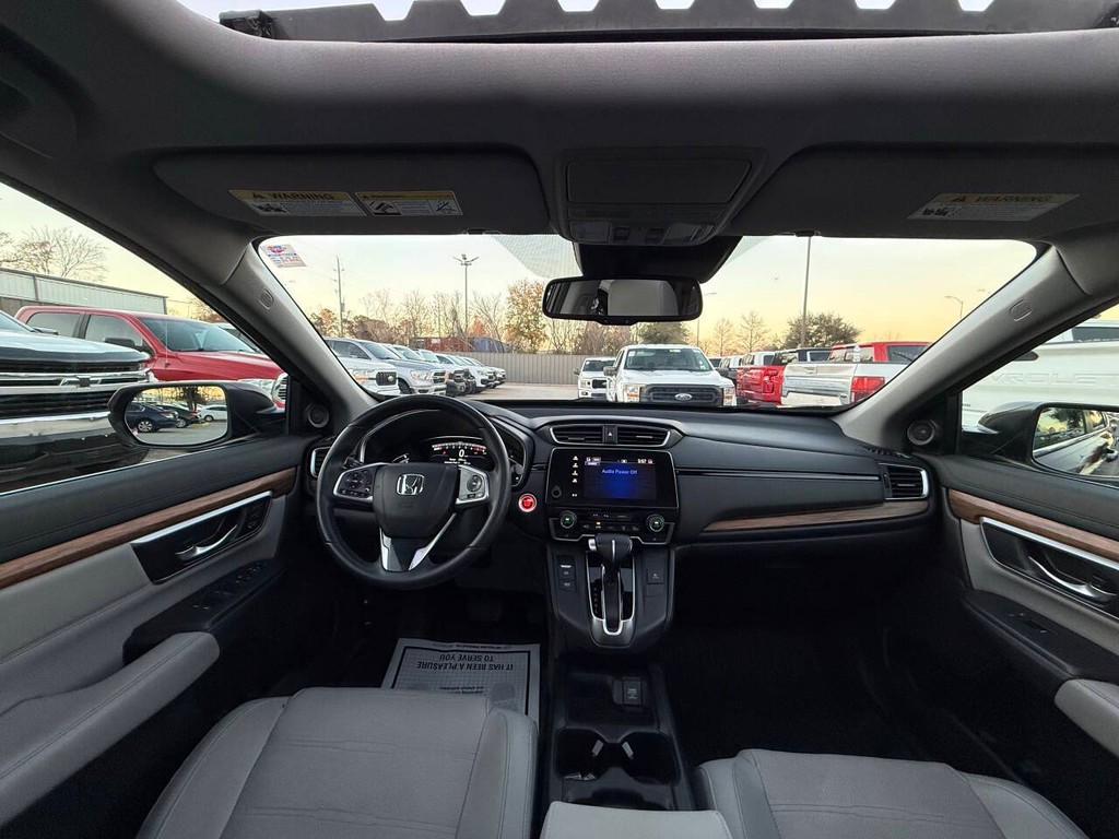 Honda CR-V Vehicle Full-screen Gallery Image 18