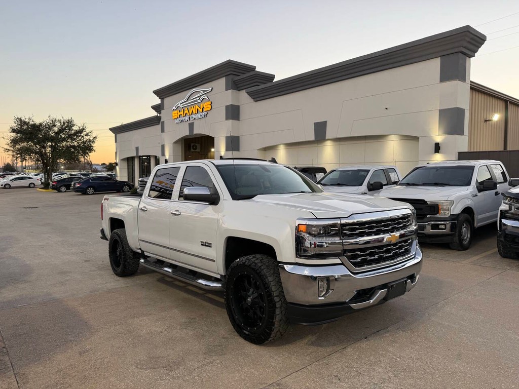 Chevrolet Silverado 1500 Vehicle Full-screen Gallery Image 02