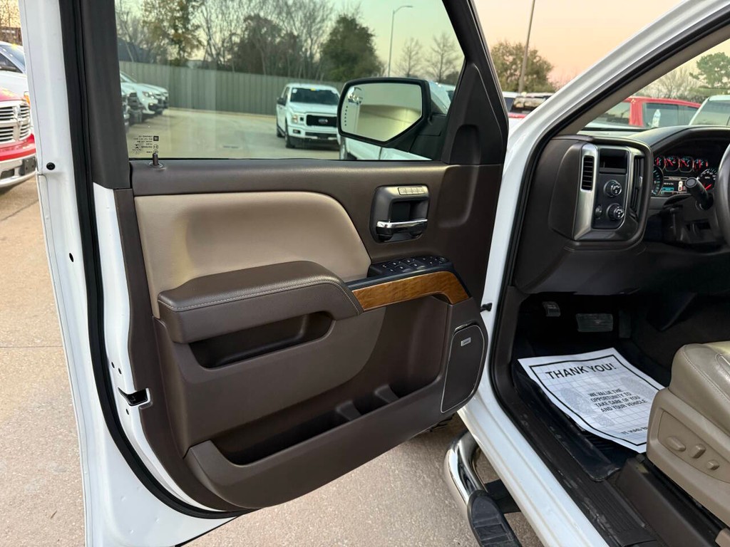 Chevrolet Silverado 1500 Vehicle Full-screen Gallery Image 08