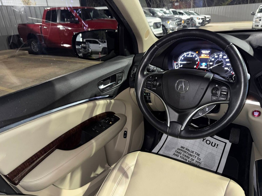 Acura MDX Vehicle Full-screen Gallery Image 17