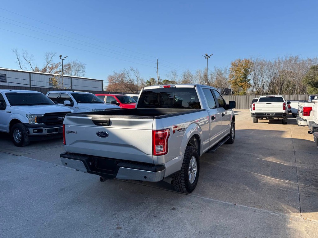 Ford F-150 Vehicle Full-screen Gallery Image 05