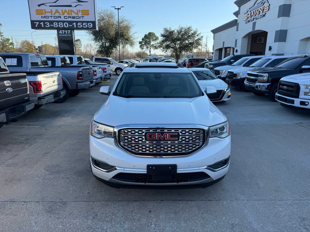 GMC Acadia Vehicle Full-screen Gallery Image 46