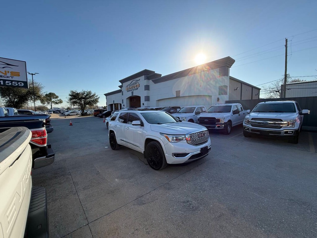 GMC Acadia Vehicle Full-screen Gallery Image 50