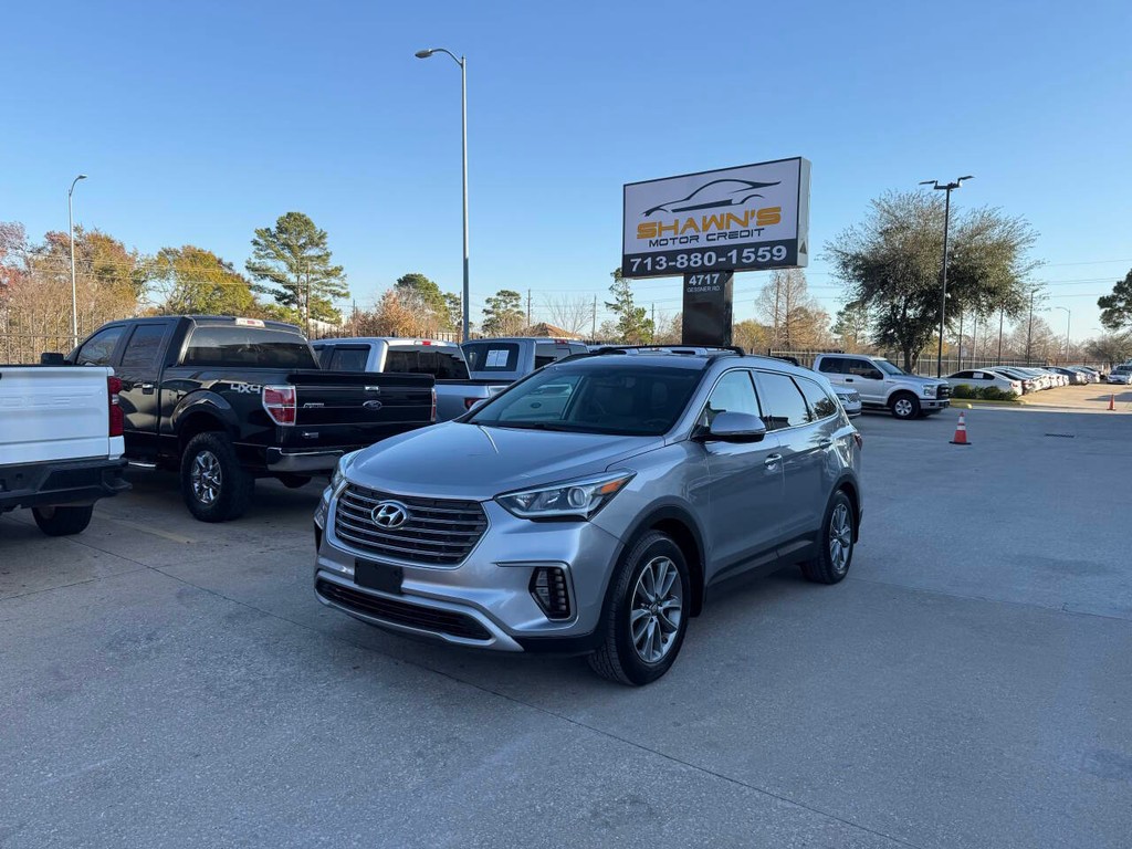 Hyundai Santa Fe Vehicle Full-screen Gallery Image 40