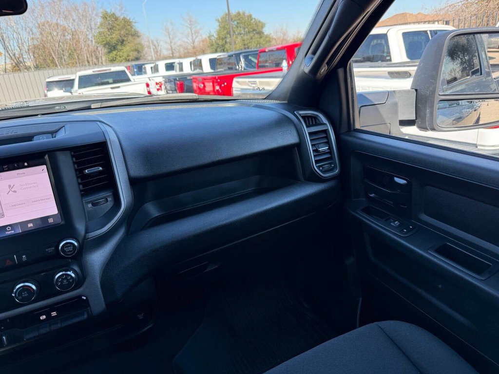 Ram 2500 Vehicle Full-screen Gallery Image 20