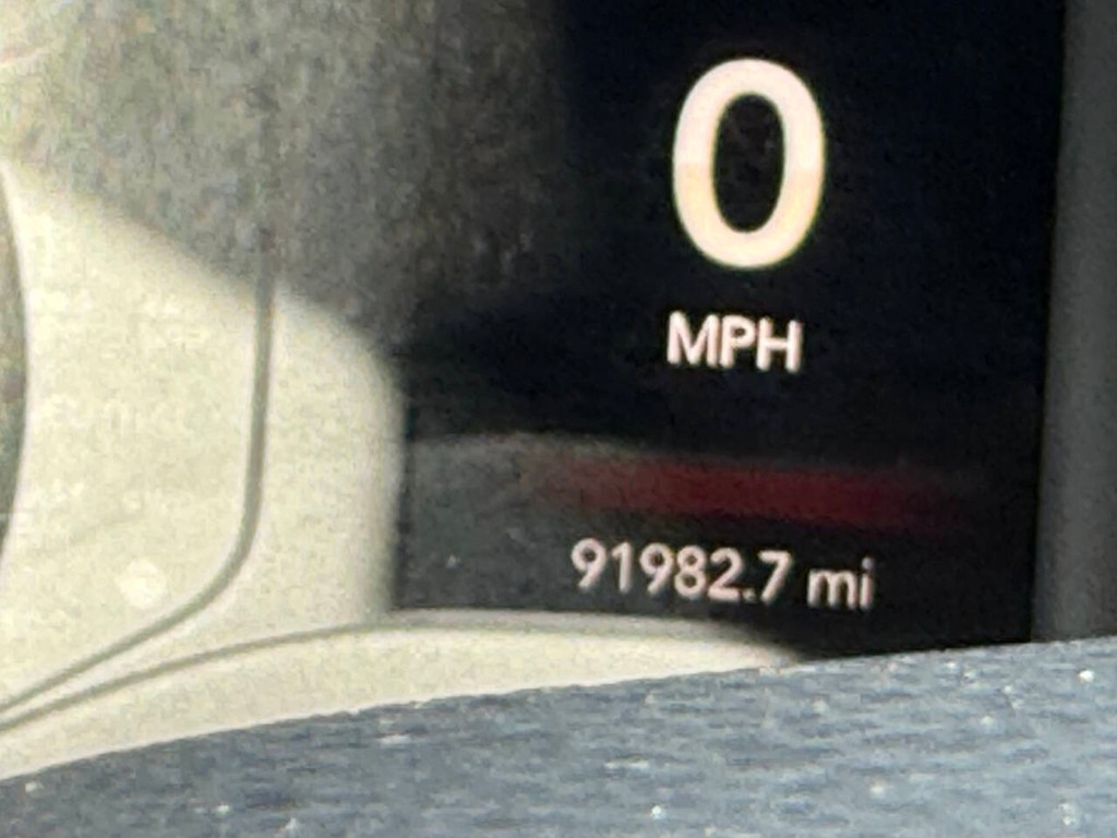 Ram 2500 Vehicle Full-screen Gallery Image 32