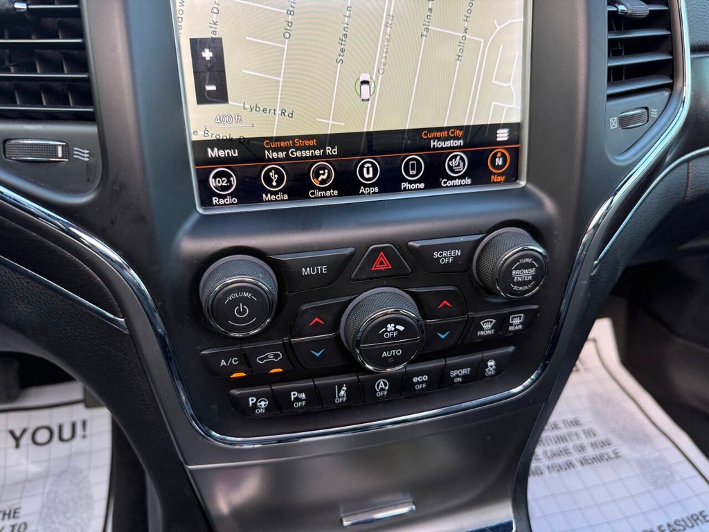 Jeep Grand Cherokee Vehicle Full-screen Gallery Image 26