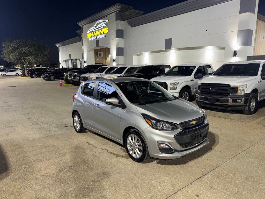 Chevrolet Spark Vehicle Full-screen Gallery Image 02