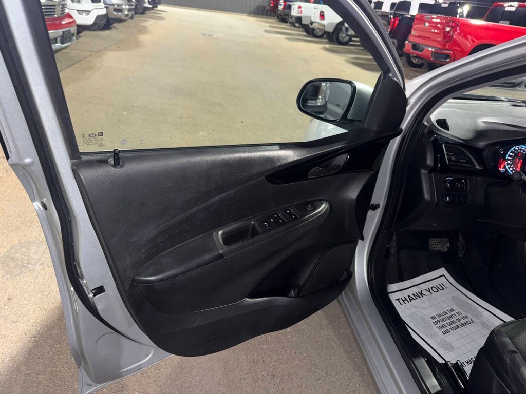 Chevrolet Spark Vehicle Full-screen Gallery Image 08