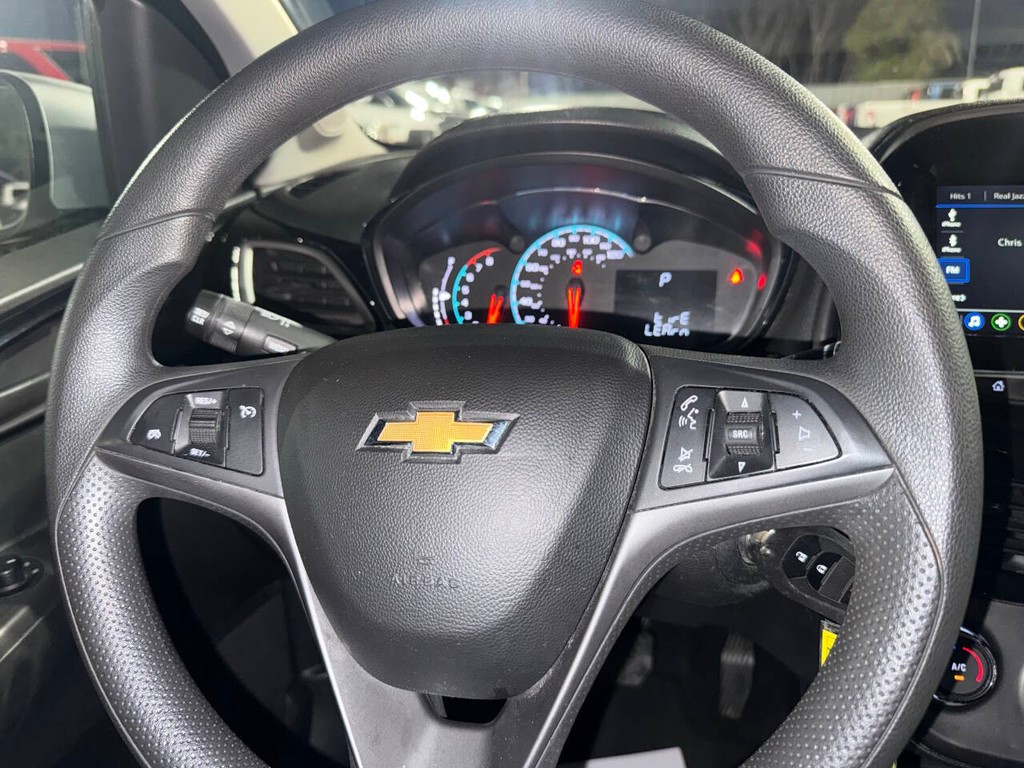 Chevrolet Spark Vehicle Full-screen Gallery Image 22