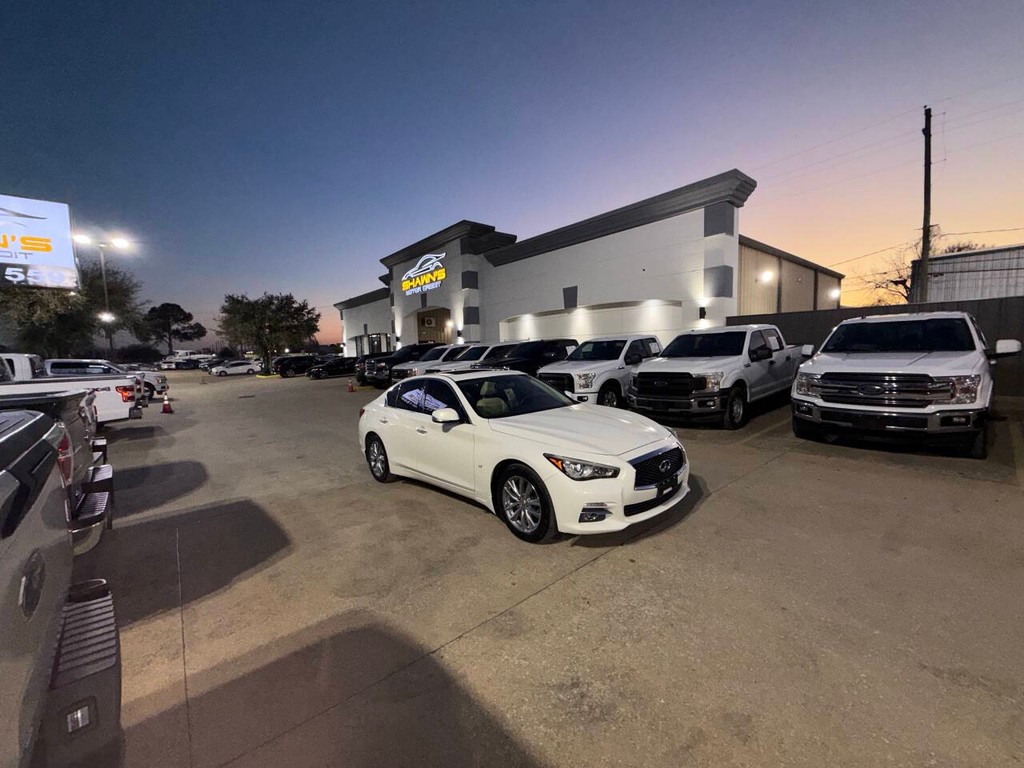 INFINITI Q50 Vehicle Full-screen Gallery Image 44