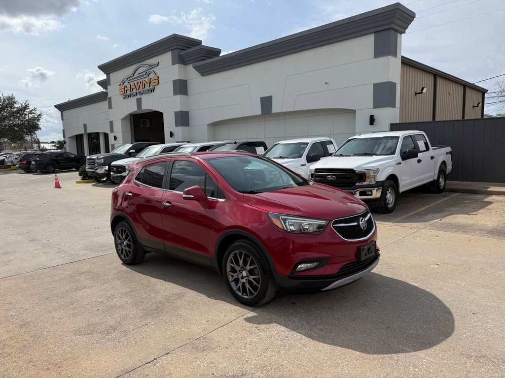 Buick Encore Vehicle Full-screen Gallery Image 02