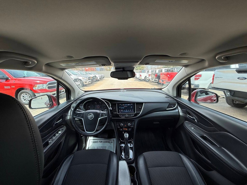 Buick Encore Vehicle Full-screen Gallery Image 19