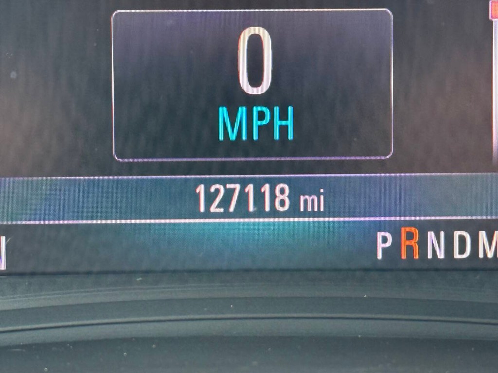 Buick Encore Vehicle Full-screen Gallery Image 33