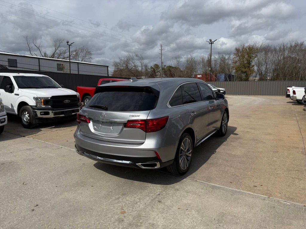 Acura MDX Vehicle Full-screen Gallery Image 05