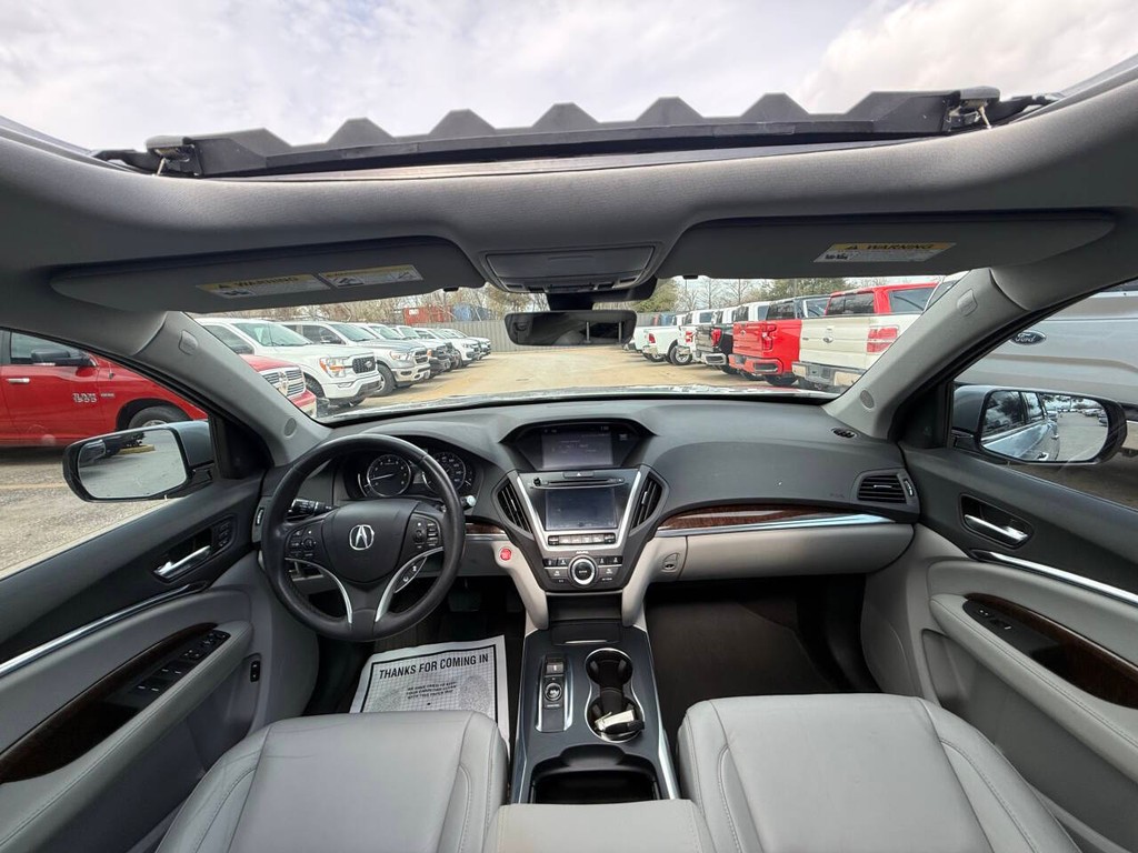 Acura MDX Vehicle Full-screen Gallery Image 19