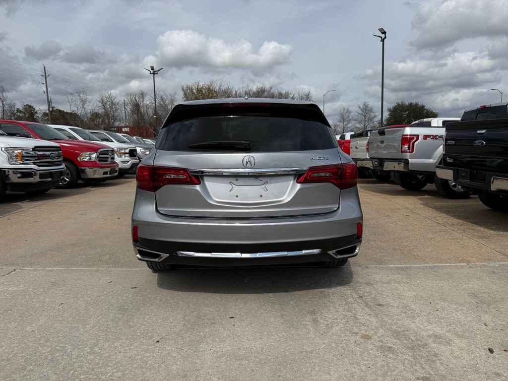 Acura MDX Vehicle Full-screen Gallery Image 39