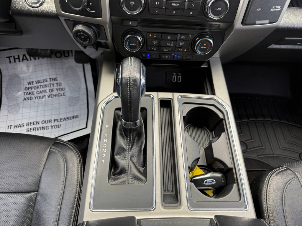 Ford F-150 Vehicle Full-screen Gallery Image 28