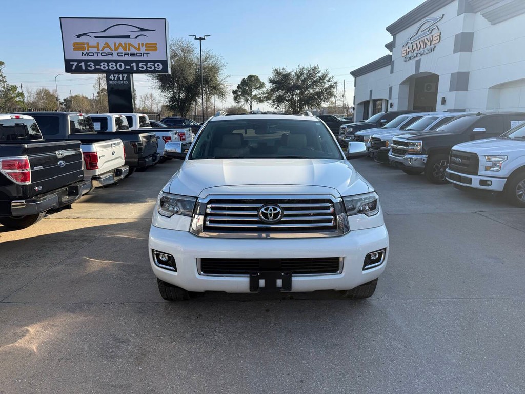 Toyota Sequoia Vehicle Full-screen Gallery Image 44