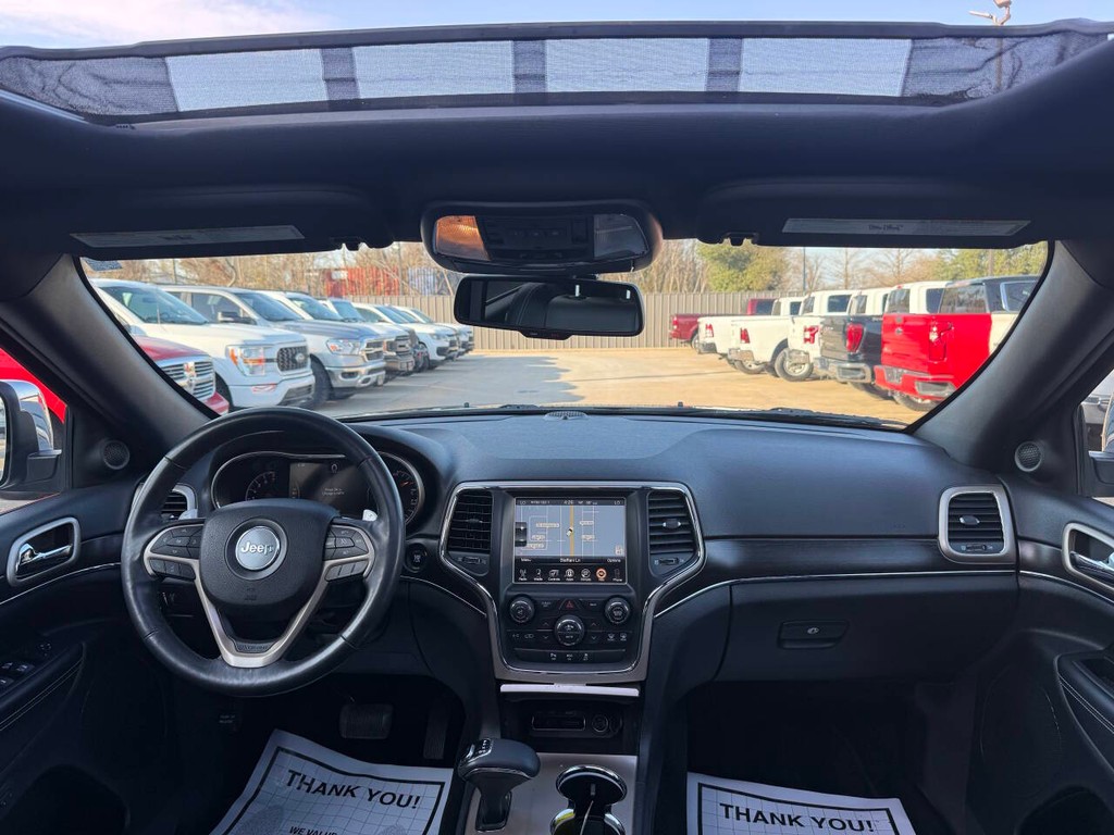 Jeep Grand Cherokee Vehicle Full-screen Gallery Image 17