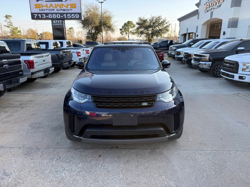 Land Rover Discovery Vehicle Full-screen Gallery Image 43