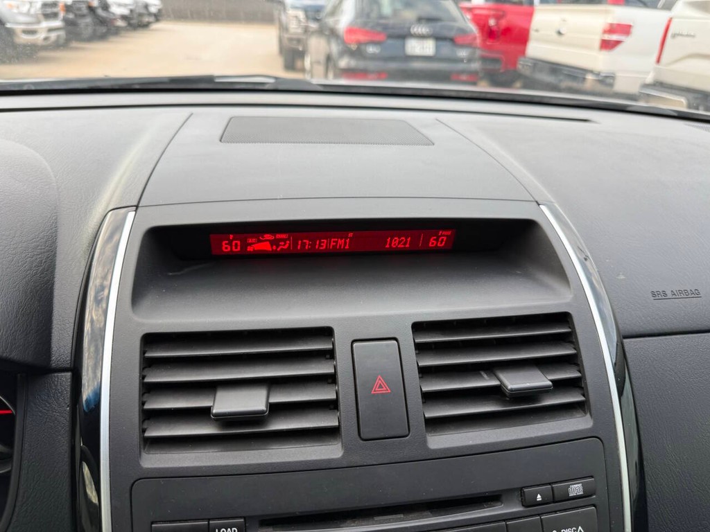 Mazda CX-9 Vehicle Full-screen Gallery Image 27