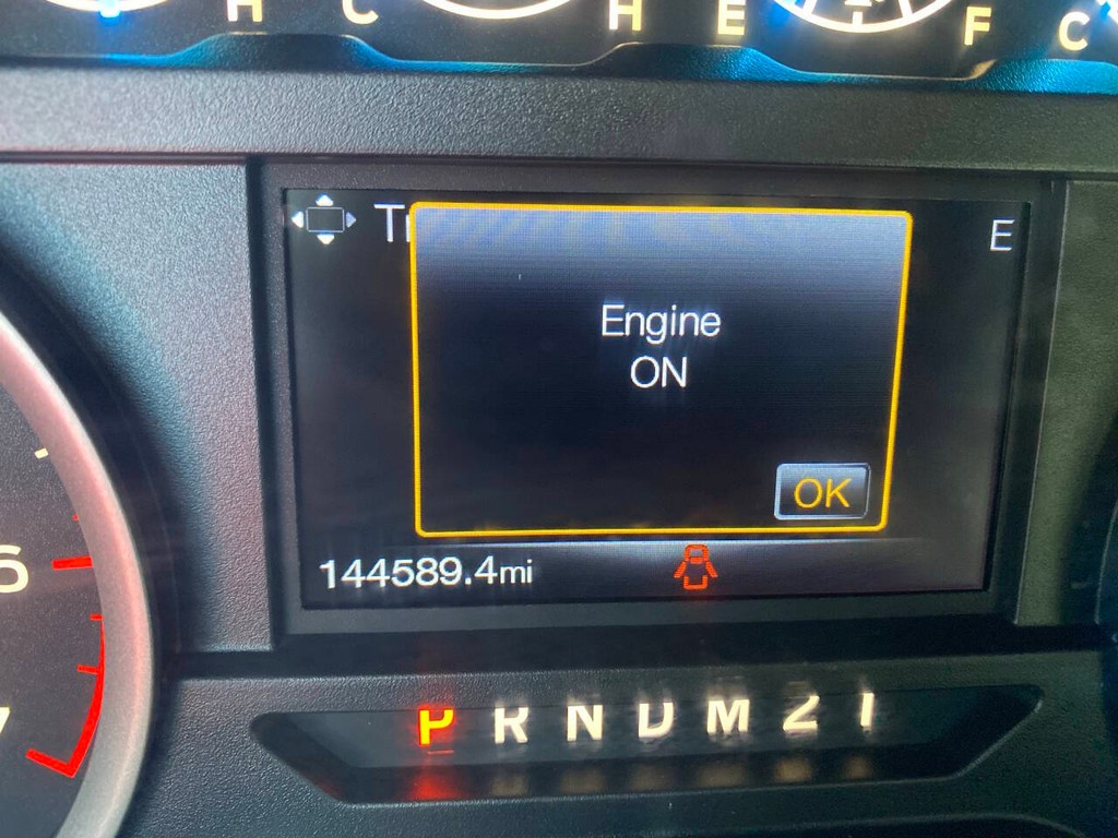 Ford F-150 Vehicle Full-screen Gallery Image 32