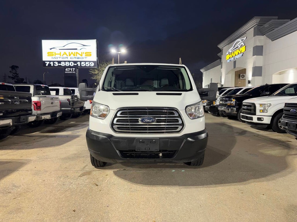 Ford Transit Van Vehicle Full-screen Gallery Image 35