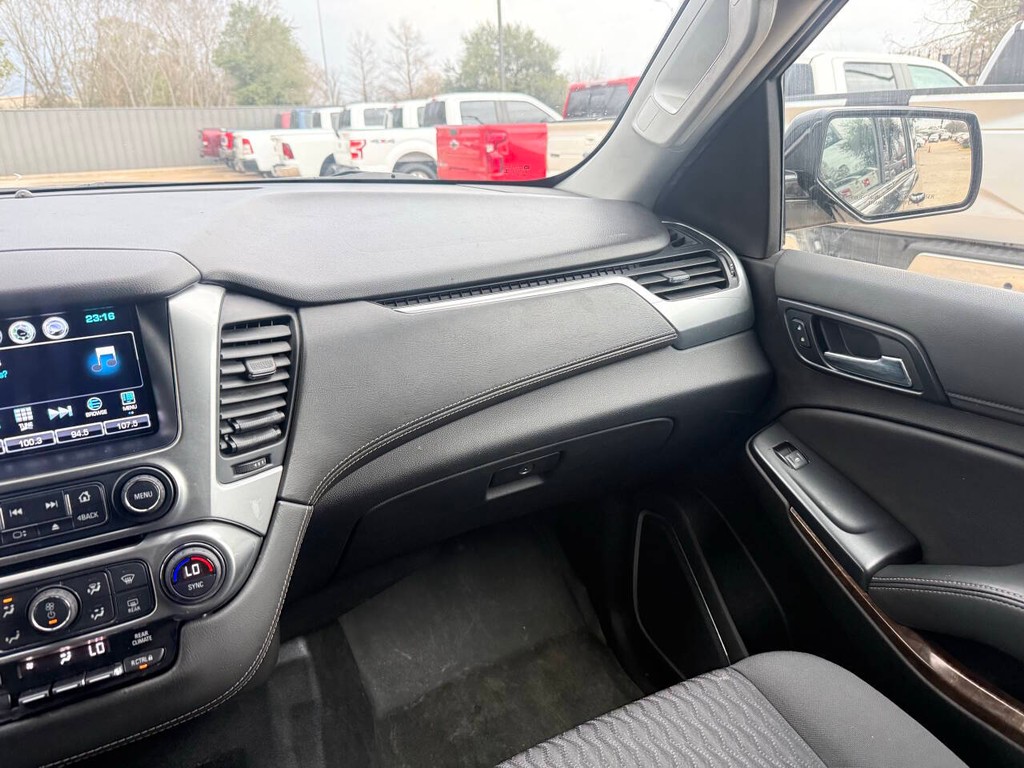 Chevrolet Tahoe Vehicle Full-screen Gallery Image 19