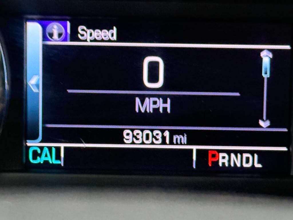 Chevrolet Tahoe Vehicle Full-screen Gallery Image 30