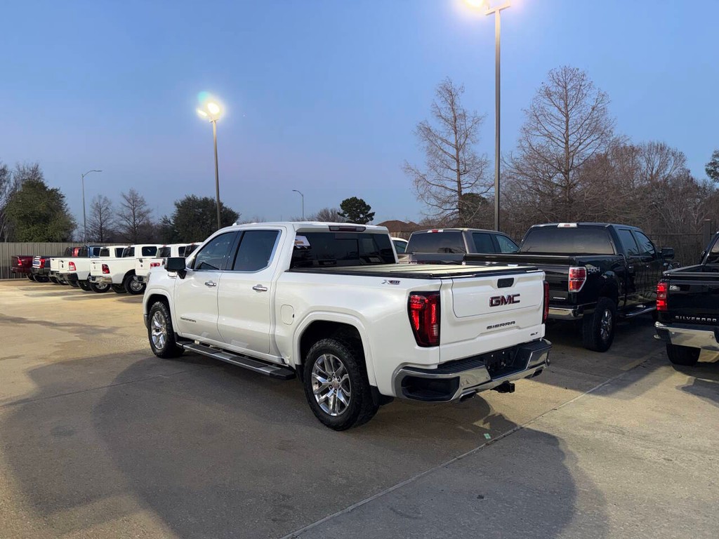 GMC Sierra 1500 Vehicle Full-screen Gallery Image 04