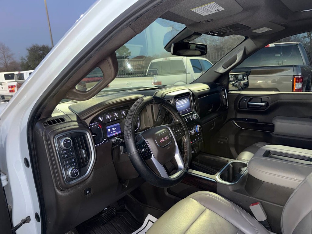 GMC Sierra 1500 Vehicle Full-screen Gallery Image 06