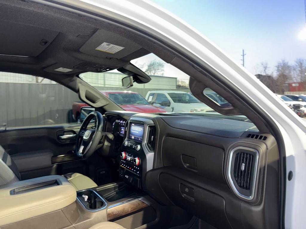 GMC Sierra 1500 Vehicle Full-screen Gallery Image 09