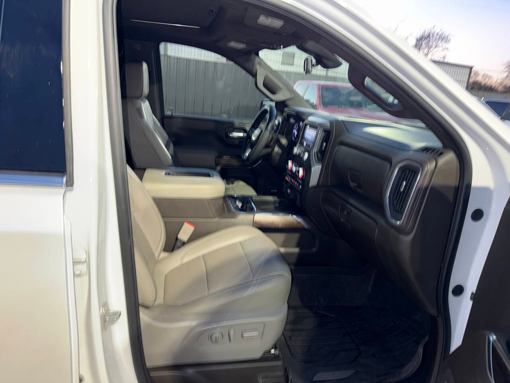 GMC Sierra 1500 Vehicle Full-screen Gallery Image 10