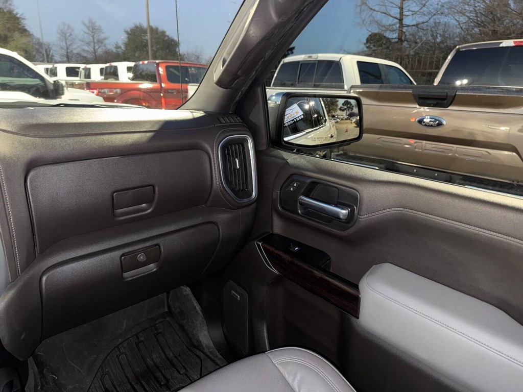 GMC Sierra 1500 Vehicle Full-screen Gallery Image 20