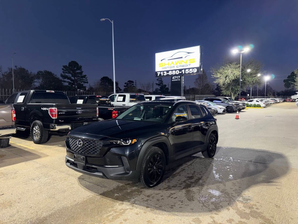 Mazda CX-50 Vehicle Full-screen Gallery Image 03