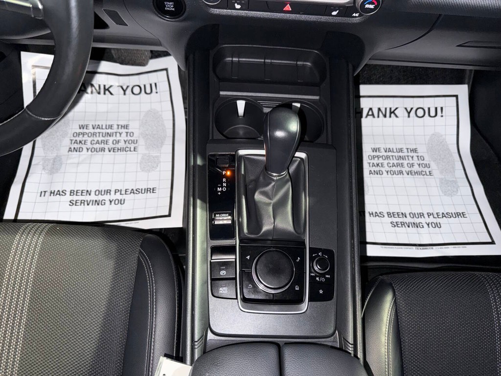 Mazda CX-50 Vehicle Full-screen Gallery Image 31