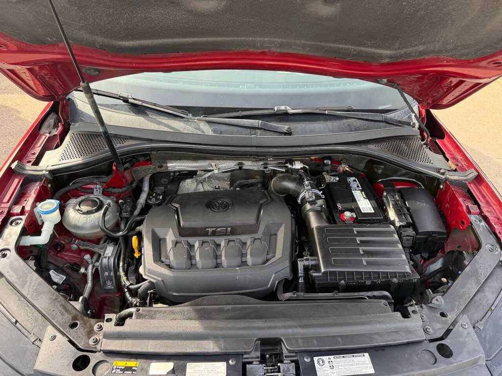 Volkswagen Tiguan Vehicle Full-screen Gallery Image 38