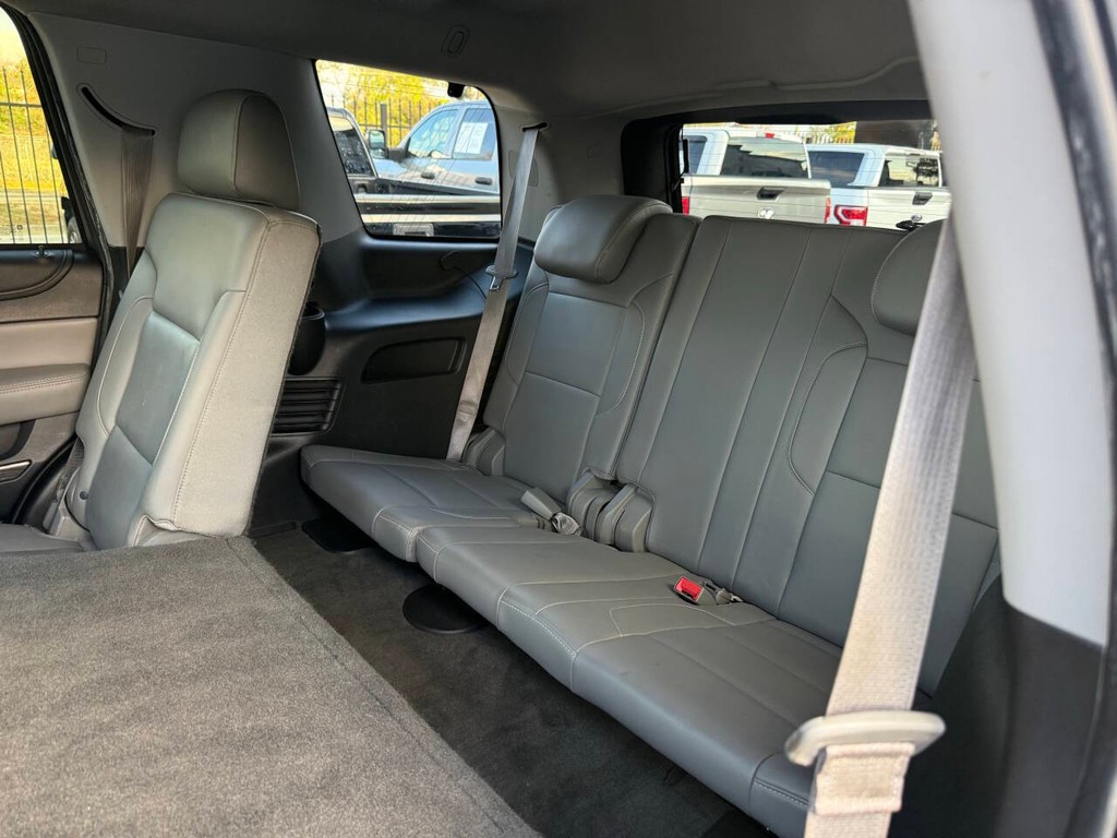 Chevrolet Tahoe Vehicle Full-screen Gallery Image 14