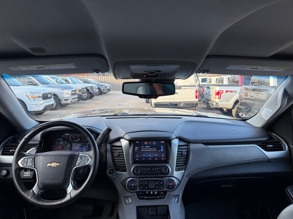 Chevrolet Tahoe Vehicle Full-screen Gallery Image 19