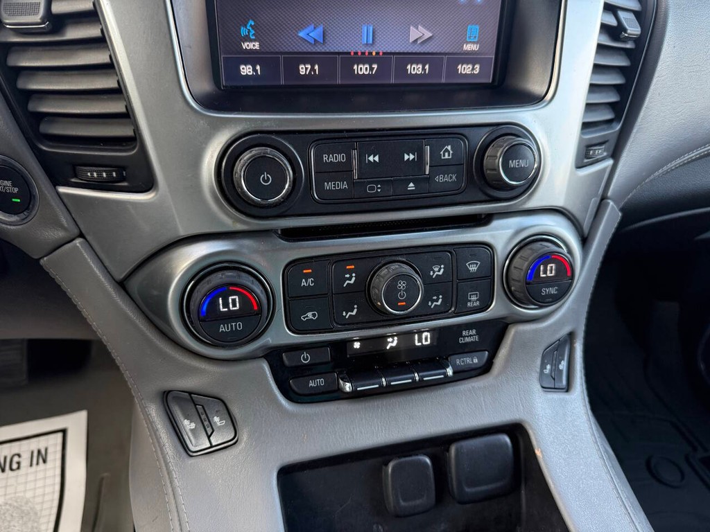 Chevrolet Tahoe Vehicle Full-screen Gallery Image 33